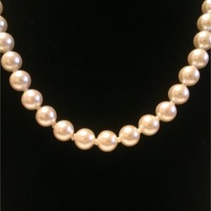 Vintage Hand Knotted White Faux Pearl Chunky Beaded Necklace
